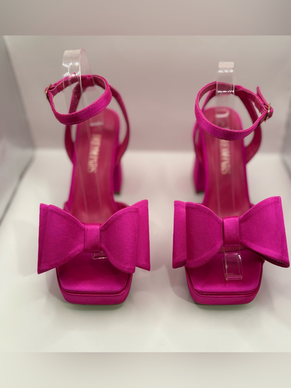 Dream Pairs Hot Pink Bow Block Heel Sandals